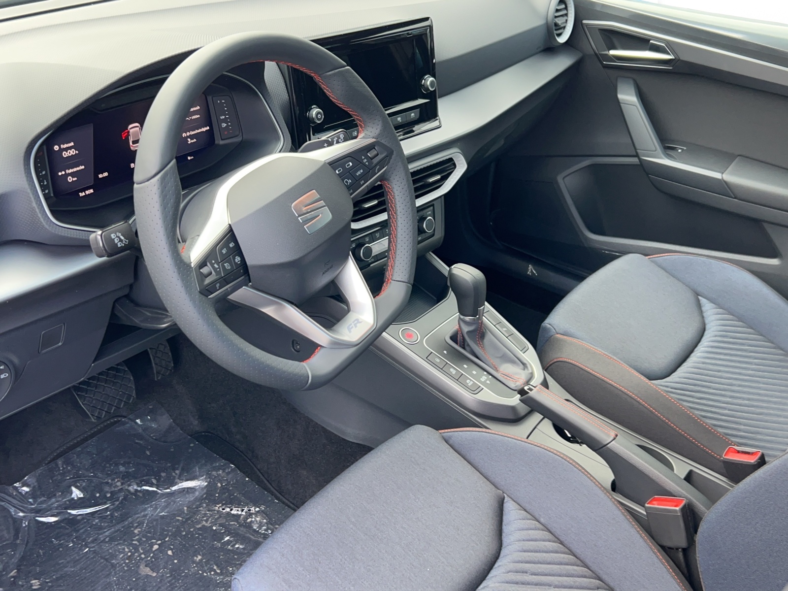 SEAT Ibiza 1.0 EcoTSI Move FR DSG-image-4