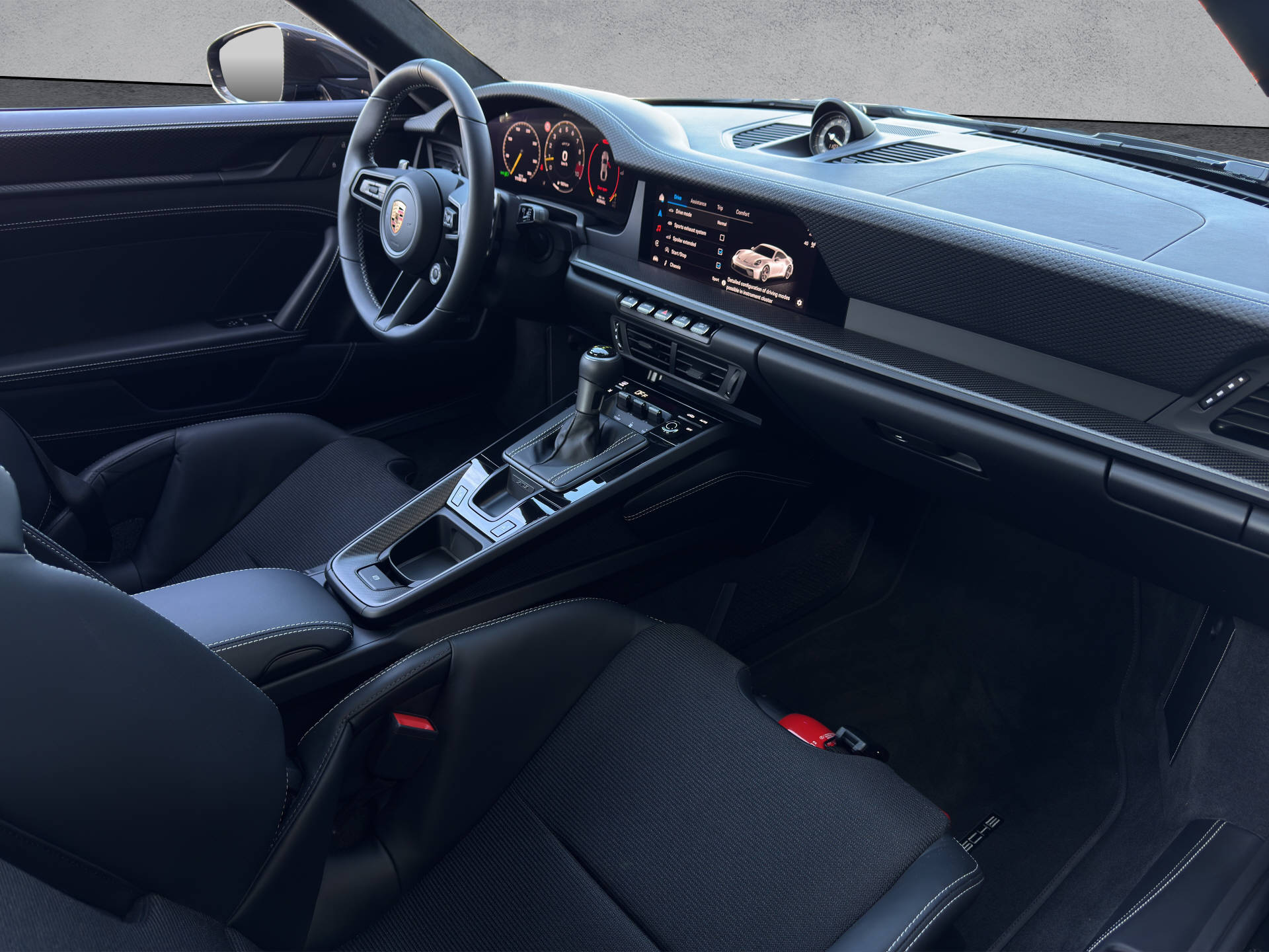 PORSCHE 911 GT3 mit Touring-Paket-image-7
