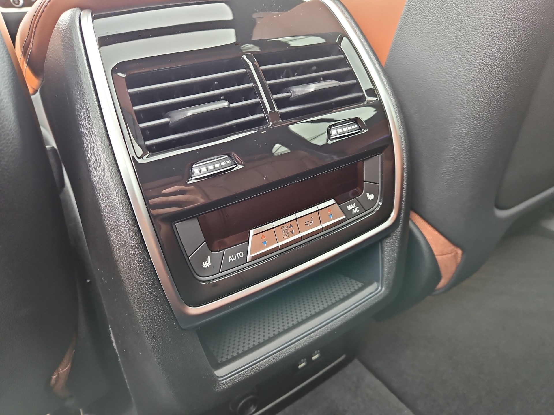 BMW X5 xDrive 48V 40d M Sport Pro Steptronic-image-23
