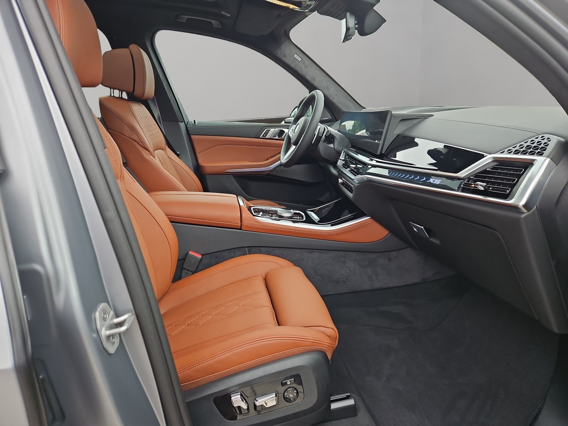 BMW X5 xDrive 48V 40d M Sport Pro Steptronic-image-15