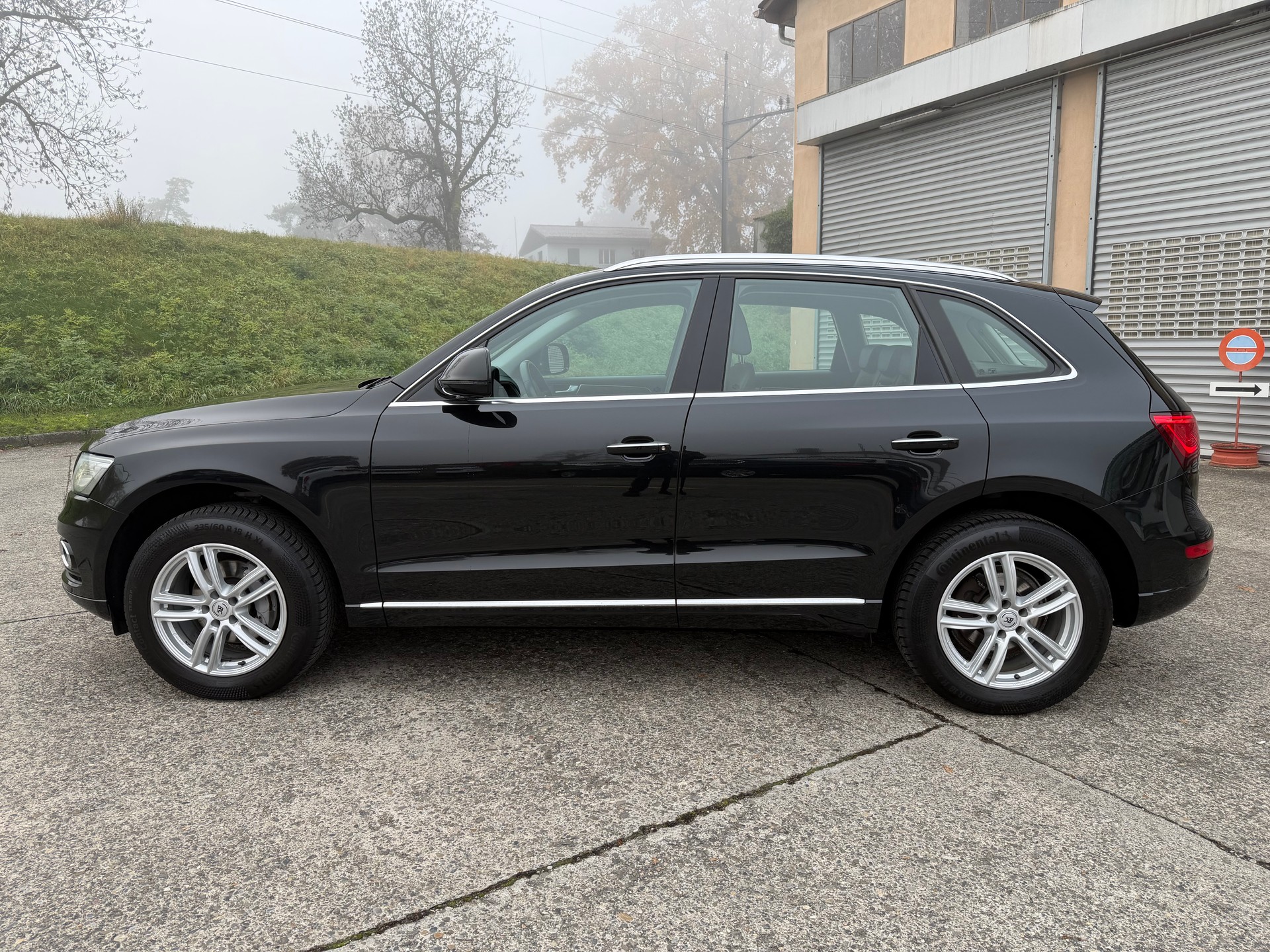 AUDI Q5 2.0 TFSI quattro tiptronic-image-1