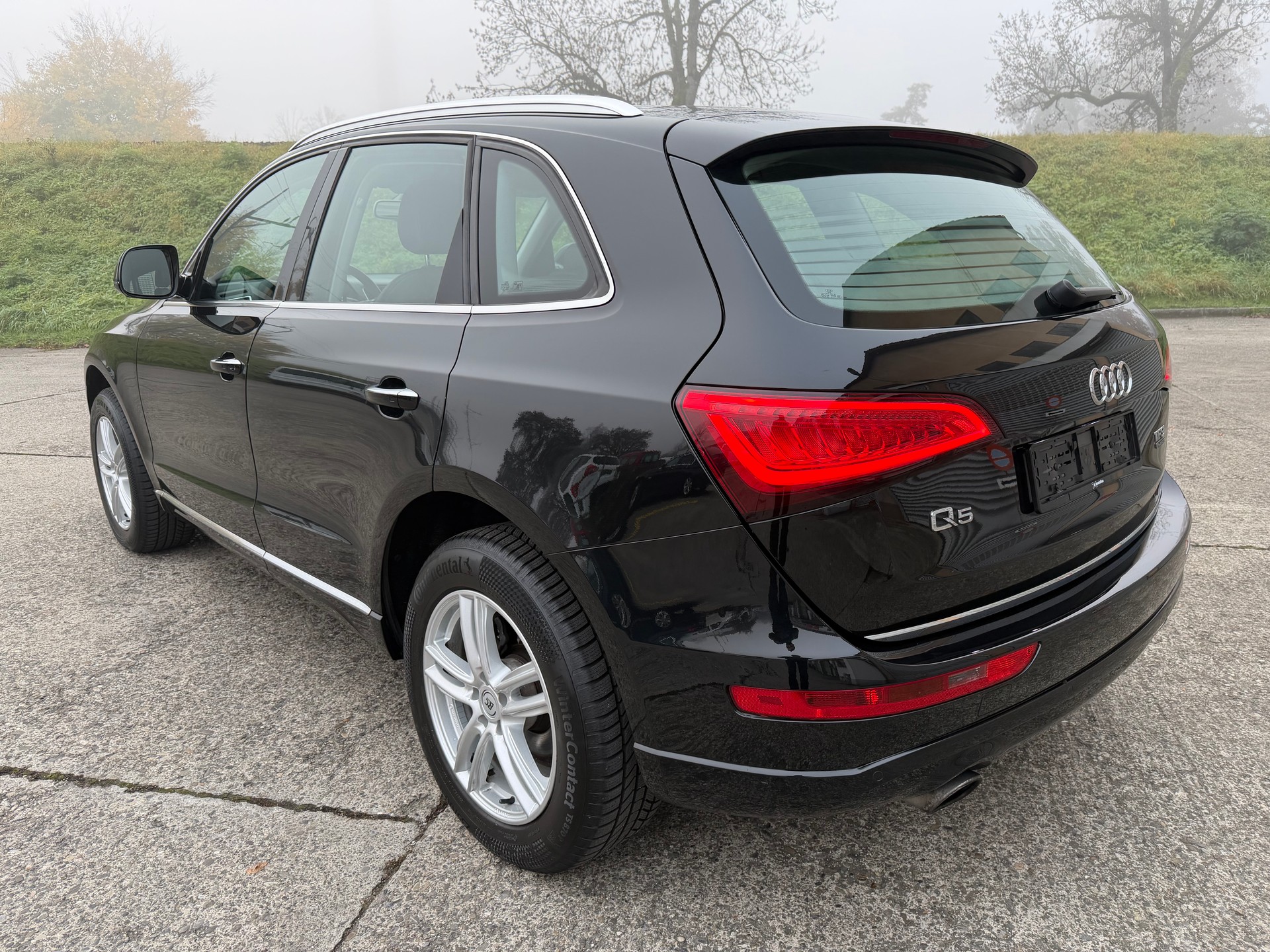 AUDI Q5 2.0 TFSI quattro tiptronic-image-2