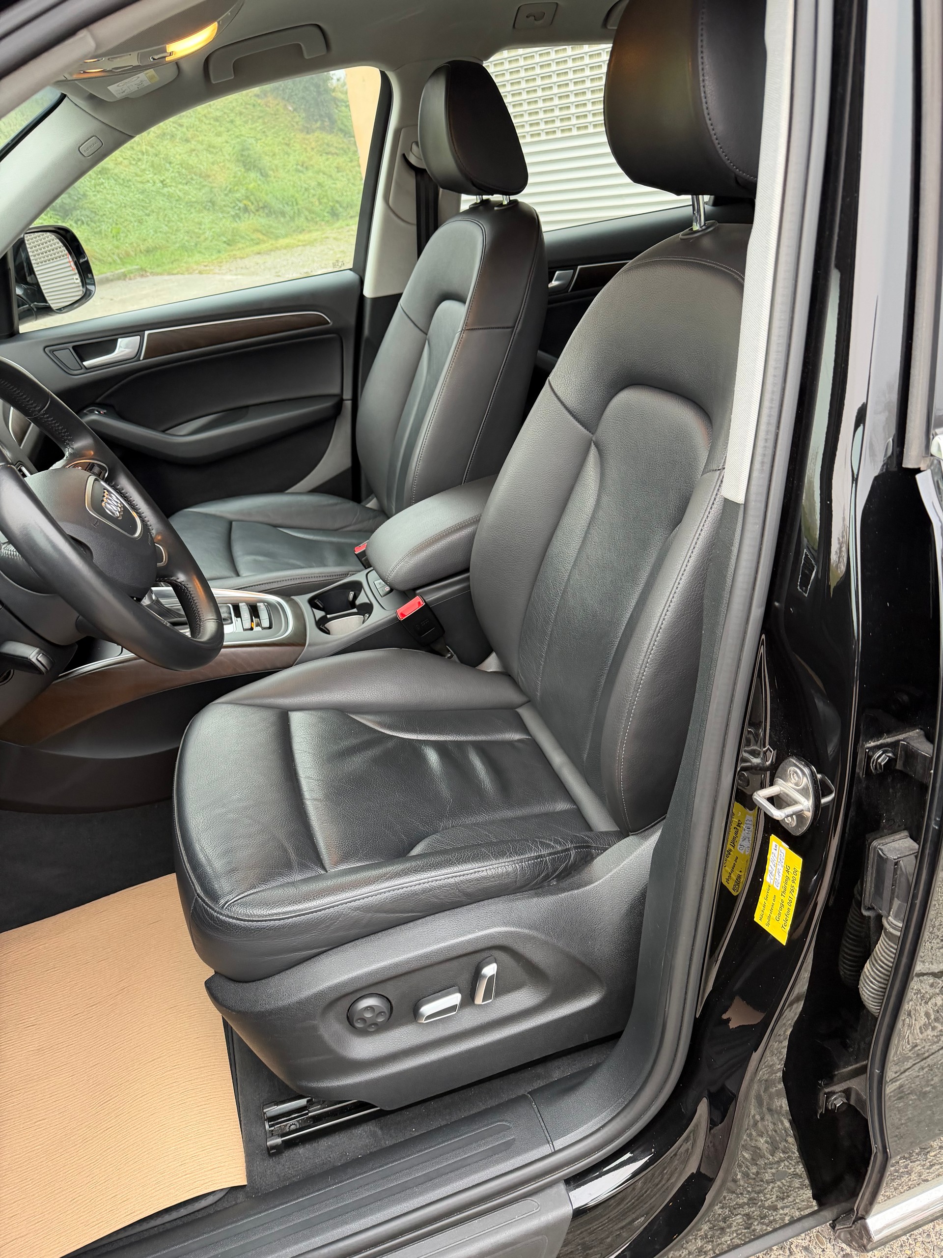 AUDI Q5 2.0 TFSI quattro tiptronic-image-8