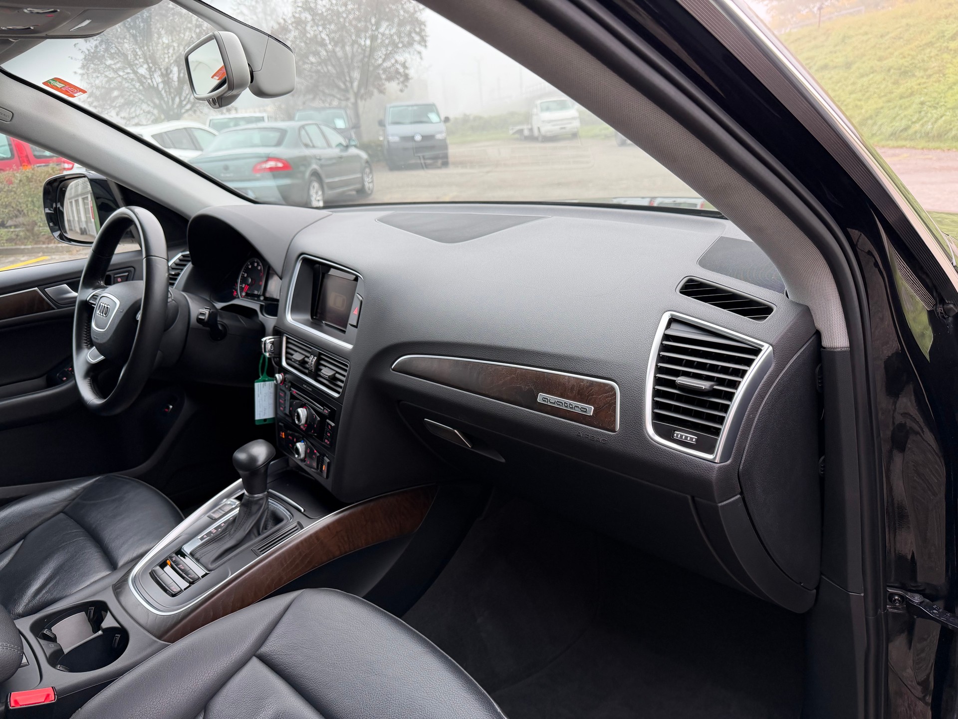 AUDI Q5 2.0 TFSI quattro tiptronic-image-15