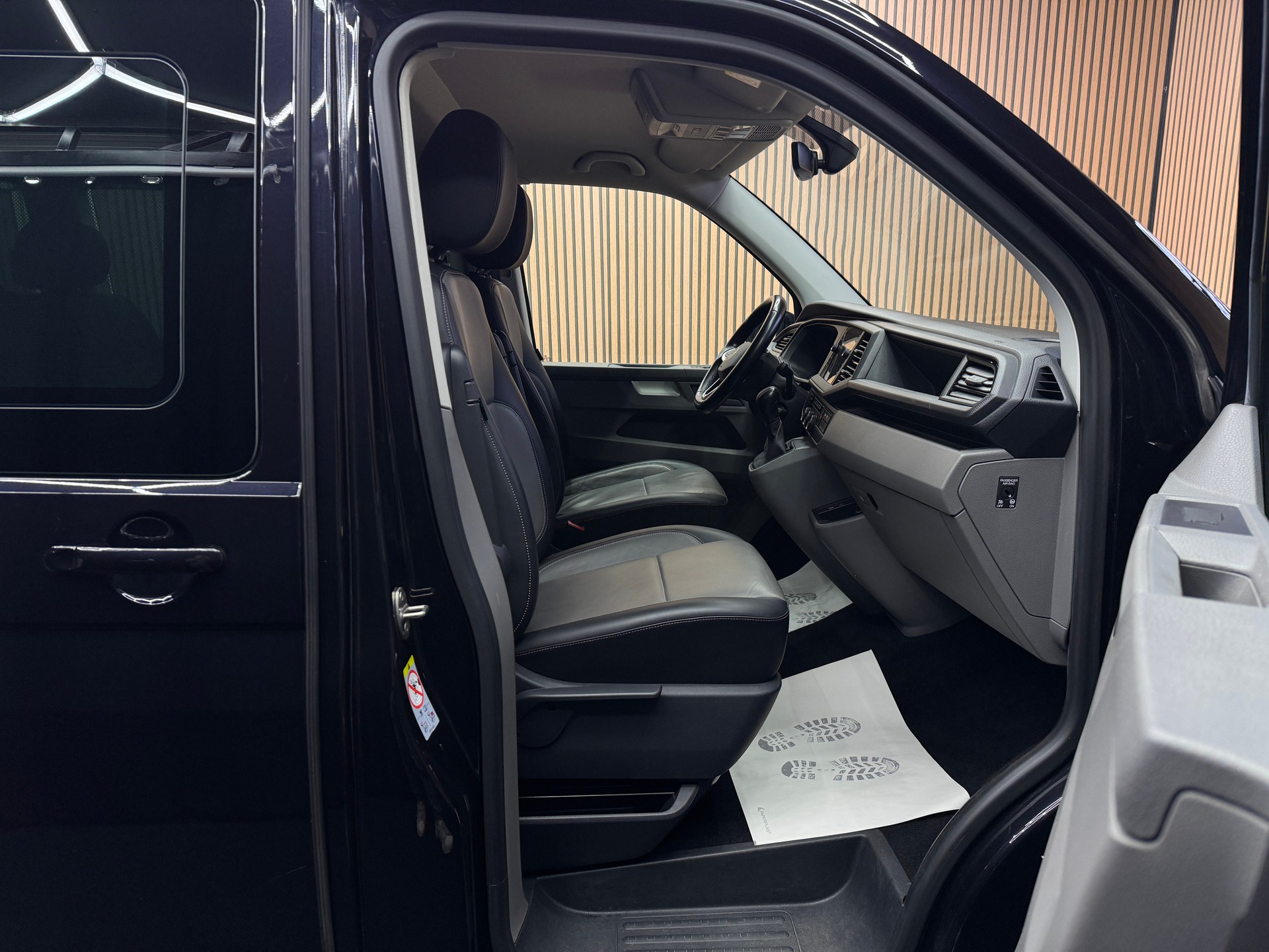 VW T6.1 Caravelle 3000 2.0 TDI 150 Comfortline DSG *ab CHF 299.-/ Monat*-image-10