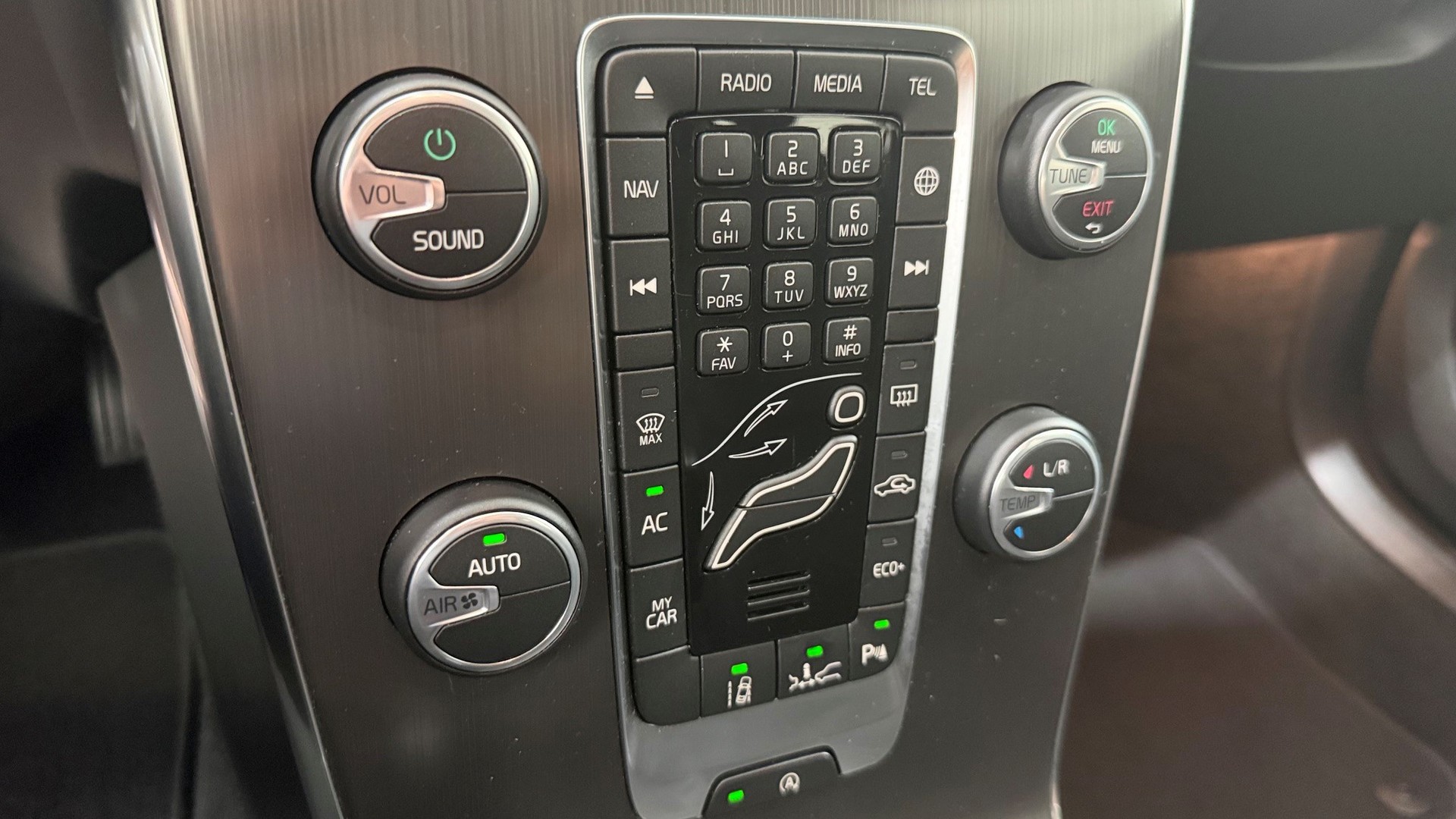 HYUNDAI IONIQ 5-image-8