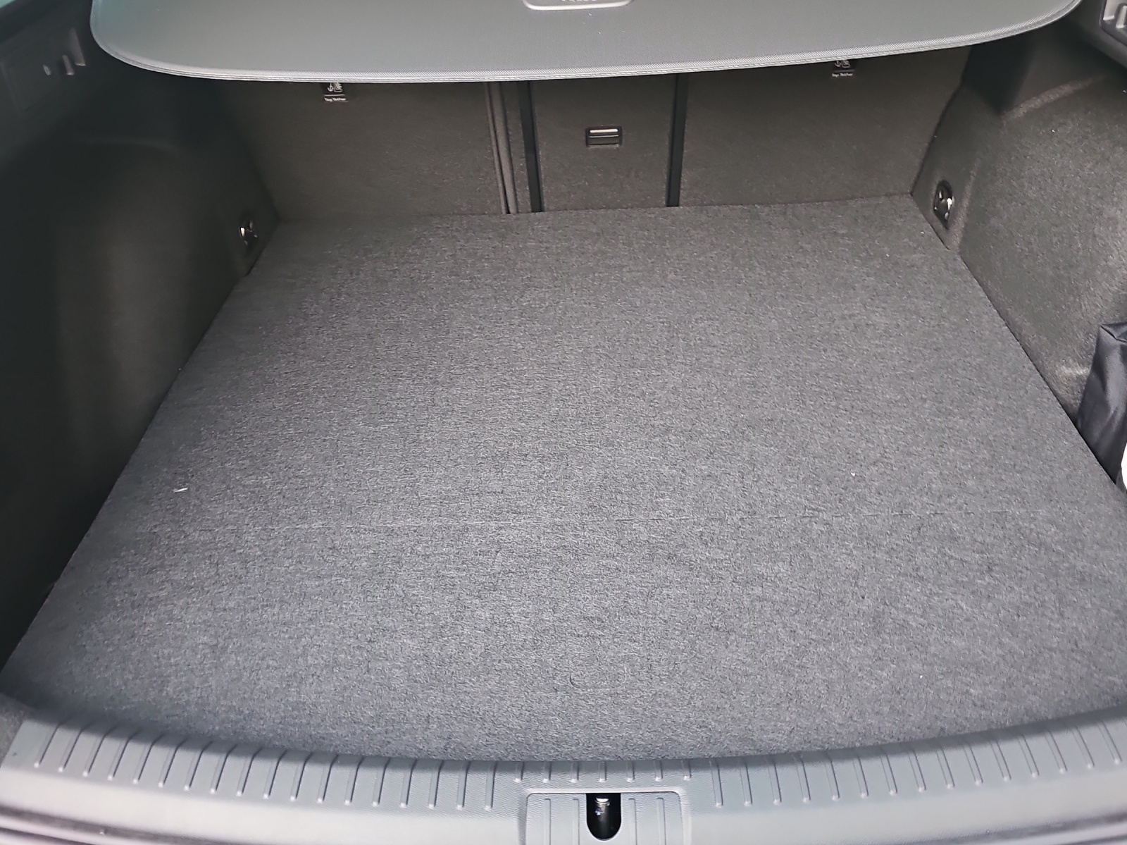 CUPRA LEON ST 1.5 e-HYBRID pHEV VZ DSG-image-12