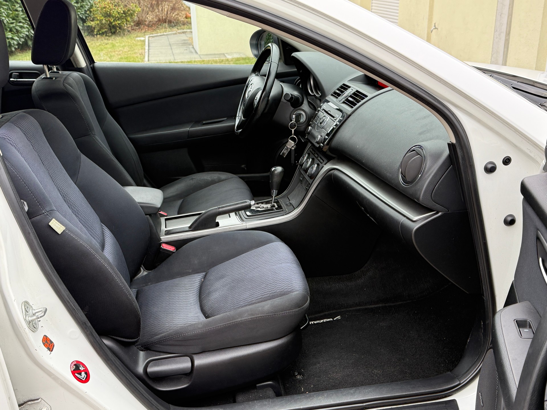 MAZDA 6 2.0 16V DISI Exclusive Activematic-image-18
