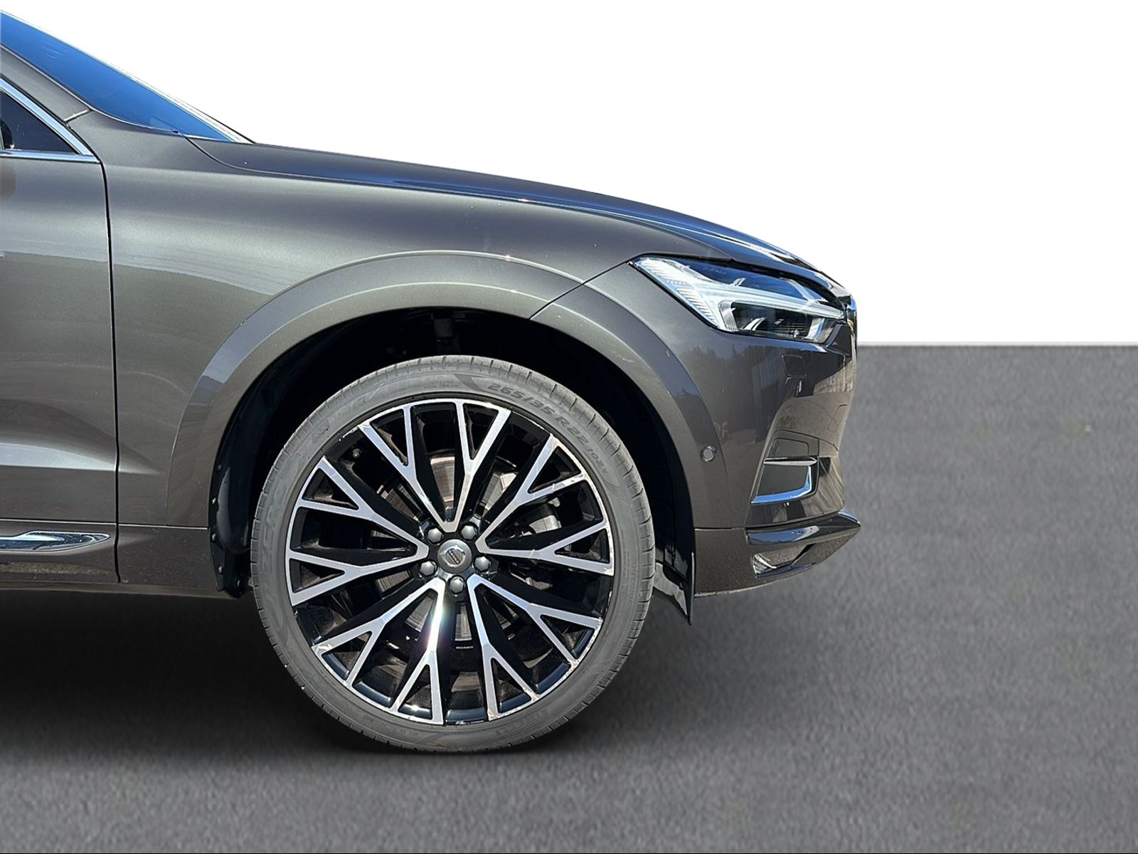 VOLVO XC60 2.0 T5 Inscription AWD-image-11
