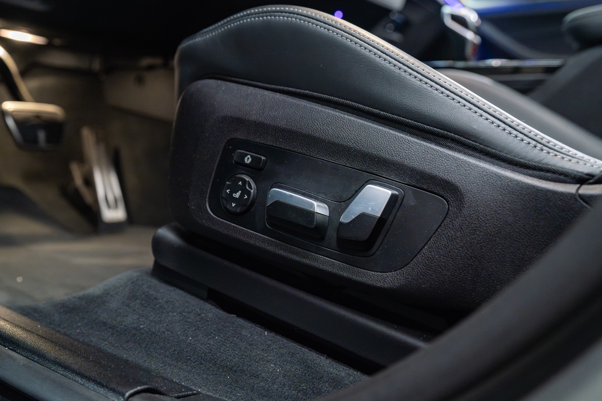 BMW X4M M Competition Steptronic-image-12