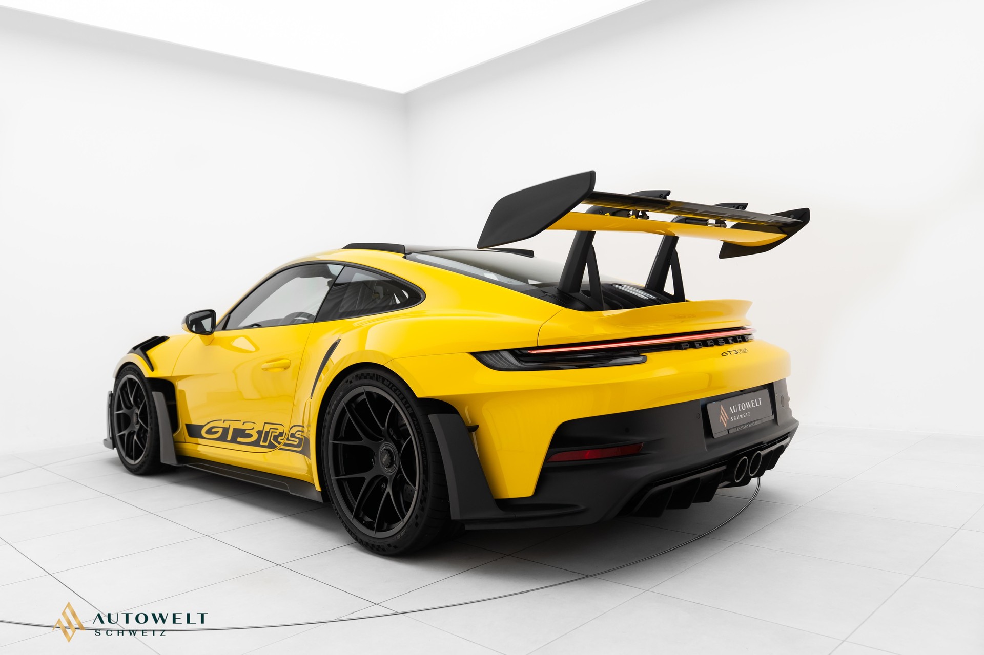 PORSCHE 911 GT3 RS WEISSACH-image-1
