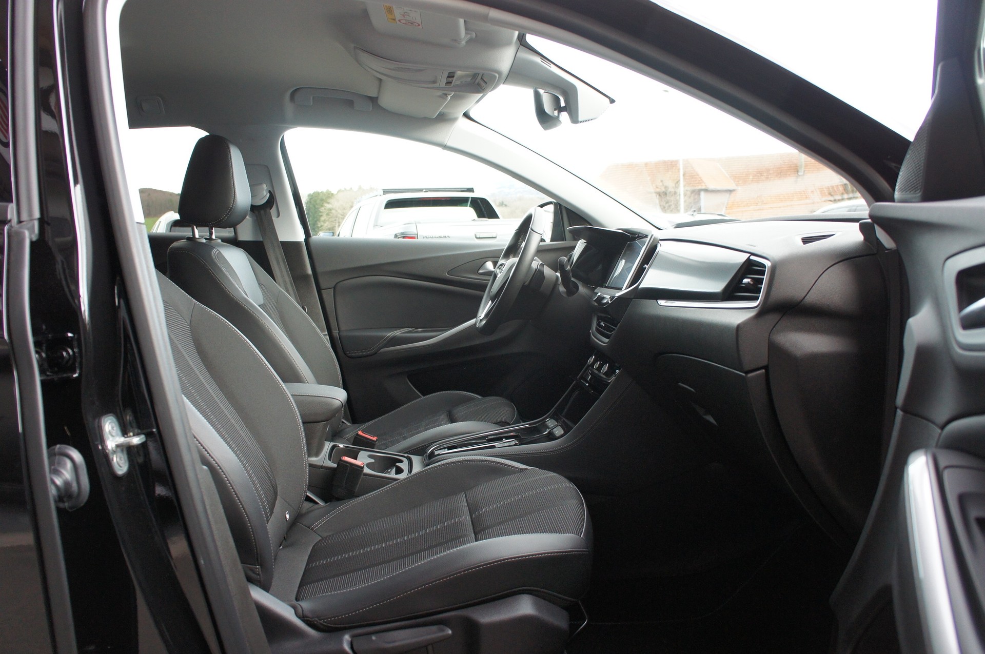 OPEL Grandland 1.6 Hybrid GS Line Automatik-image-7