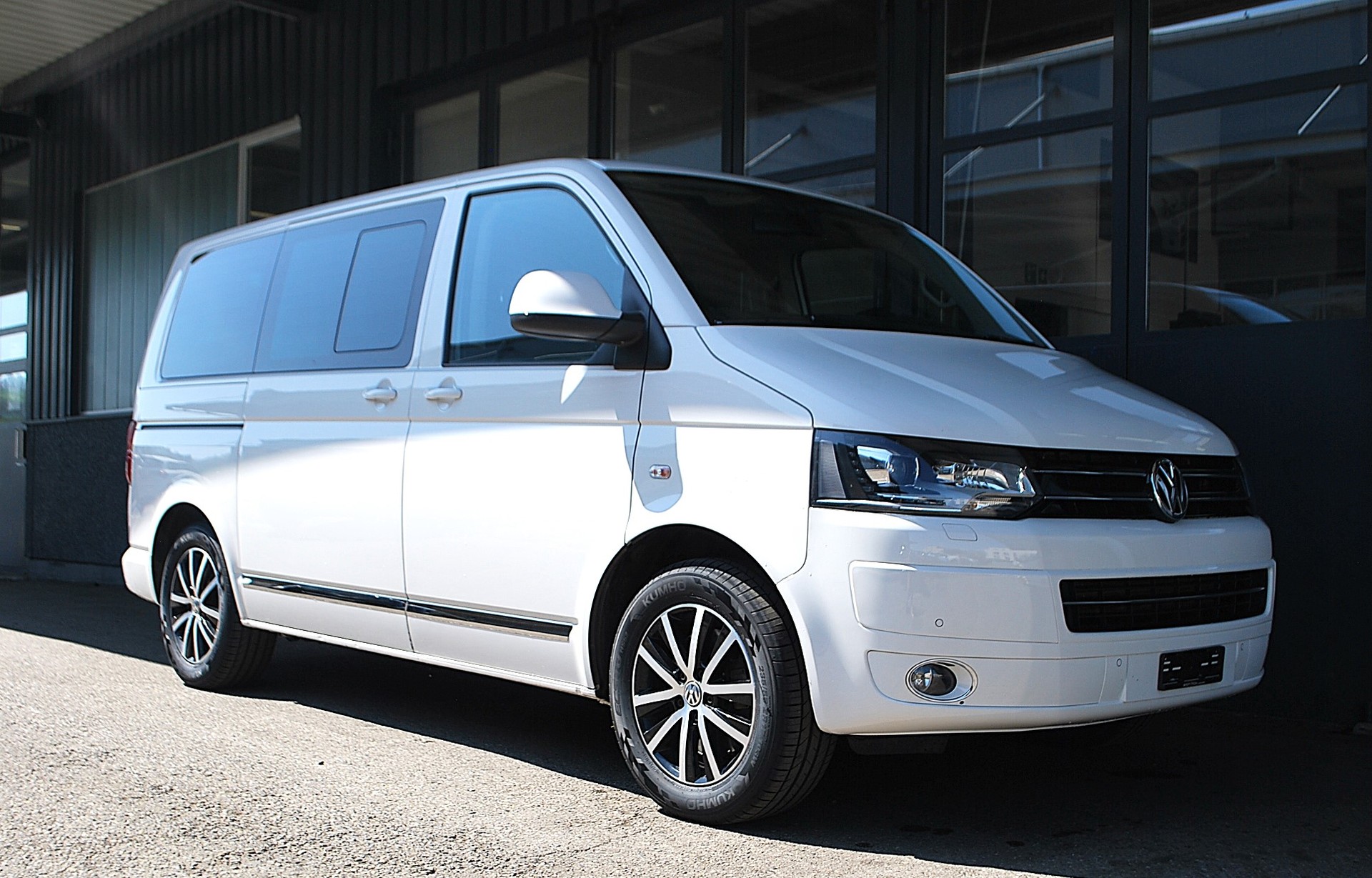 VW T5 Multivan 2.0 Bi-TDI CR Comfortline 4Motion DSG-image-1
