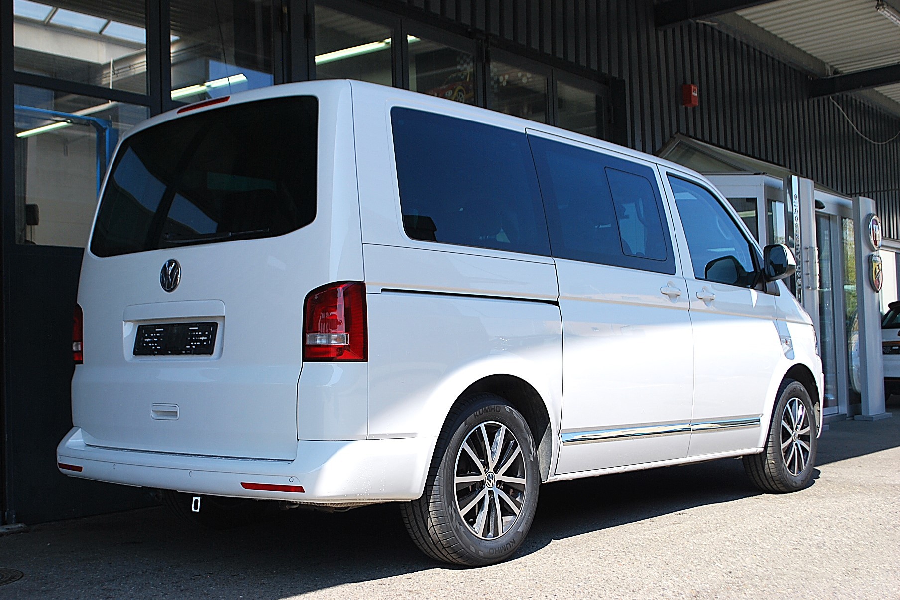 VW T5 Multivan 2.0 Bi-TDI CR Comfortline 4Motion DSG-image-3