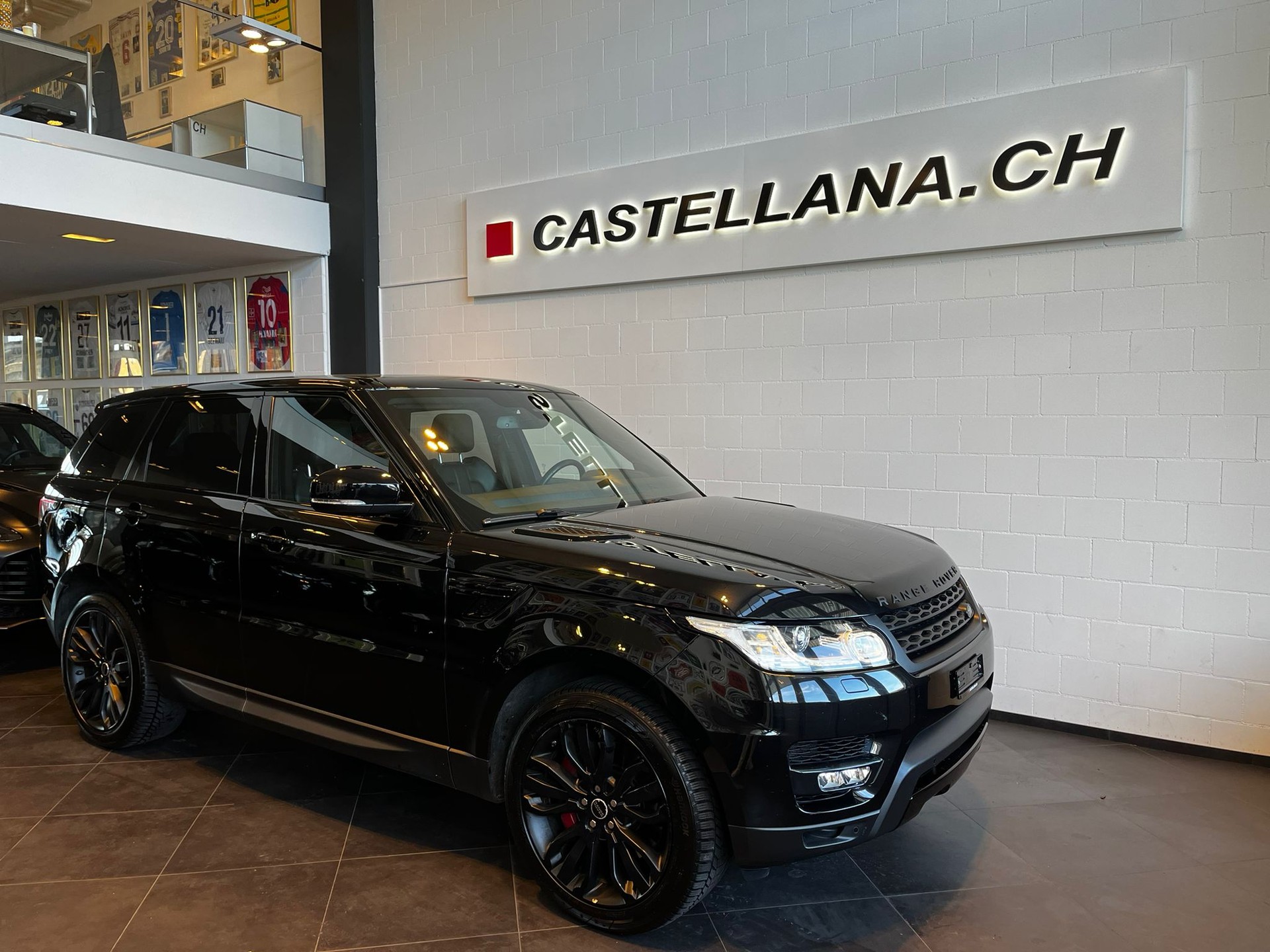 LAND ROVER RR Sport 3.0SDV6 HSE Dyn.-image-0