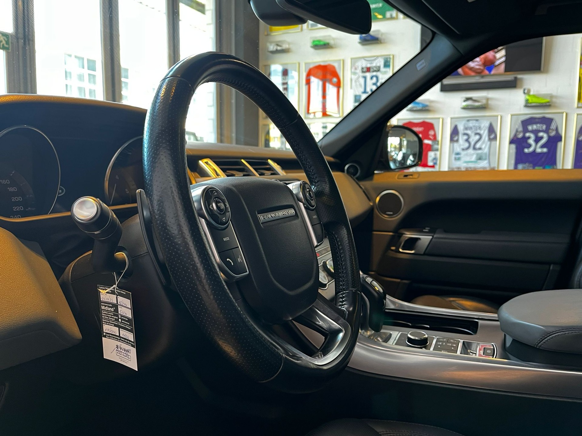 LAND ROVER RR Sport 3.0SDV6 HSE Dyn.-image-11