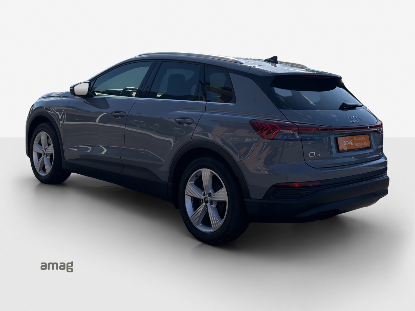 AUDI Q4 e-tron 40-image-2