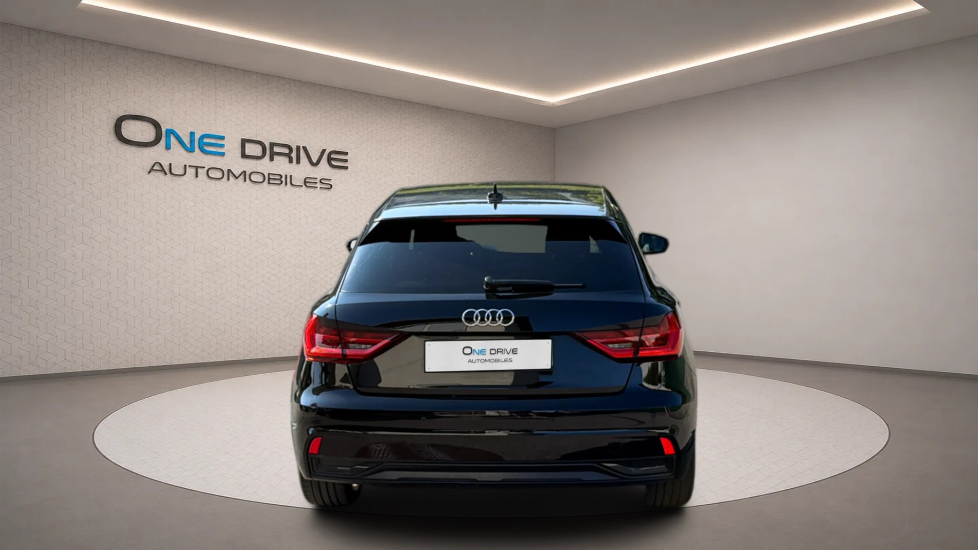 AUDI A1 Sportback 35 TFSI advanced S-tronic-image-5