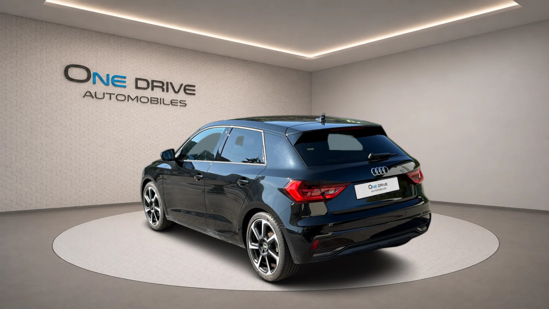 AUDI A1 Sportback 35 TFSI advanced S-tronic-image-6