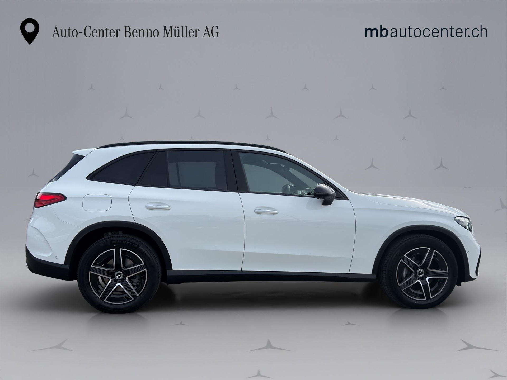 MERCEDES-BENZ GLC 200 AMG Line 4matic-image-6