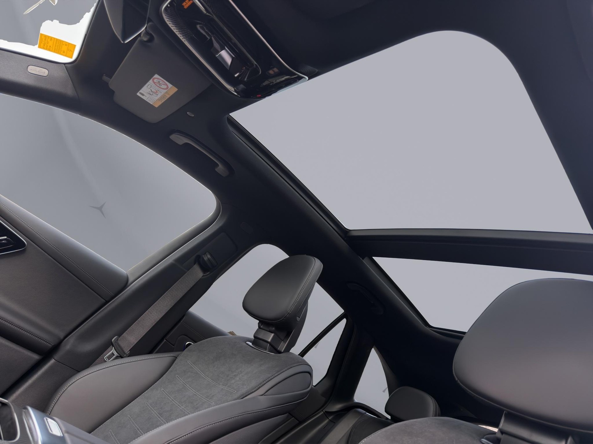 MERCEDES-BENZ GLC 200 AMG Line 4matic-image-11