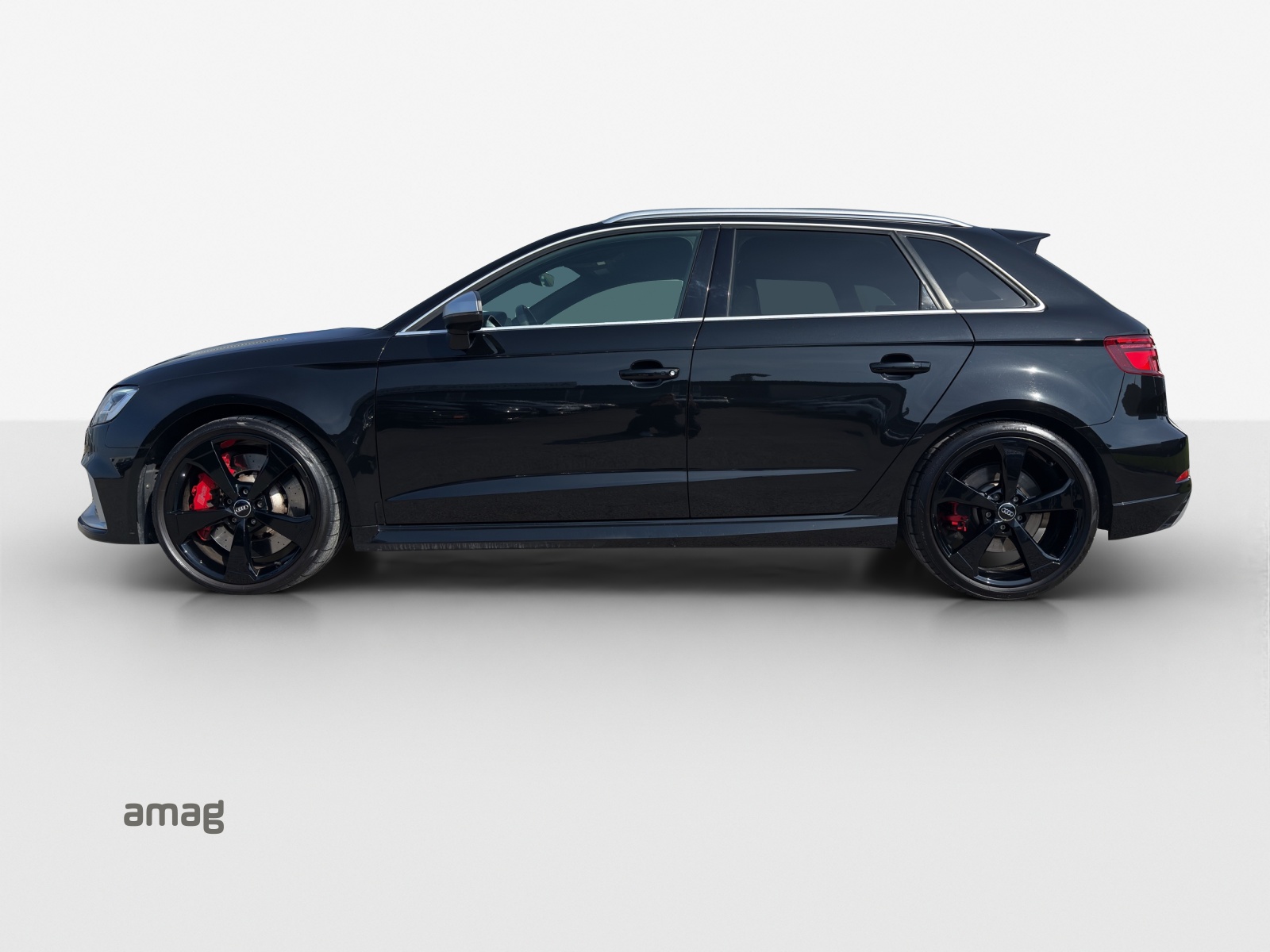 AUDI RS3 Sportback 2.5 TSI quattro S-tronic-image-2