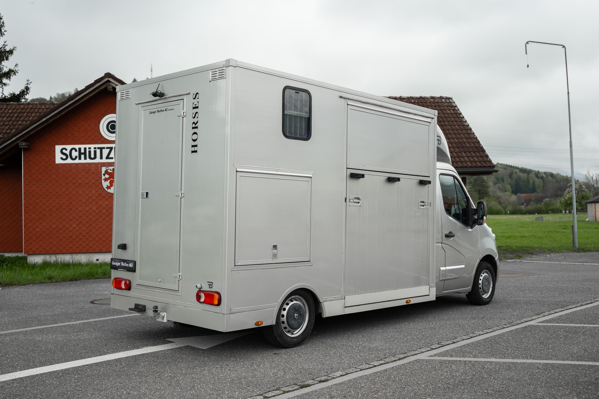 RENAULT Master Equitrek T35 2.3dCi Selbstfahrer / Pferdetransporter-image-5