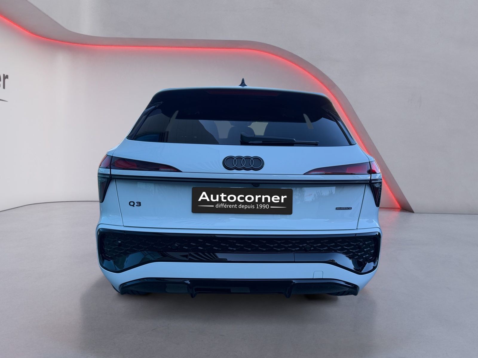 AUDI Q3 SUV TFSI quattro 150 kW S tronic-image-3
