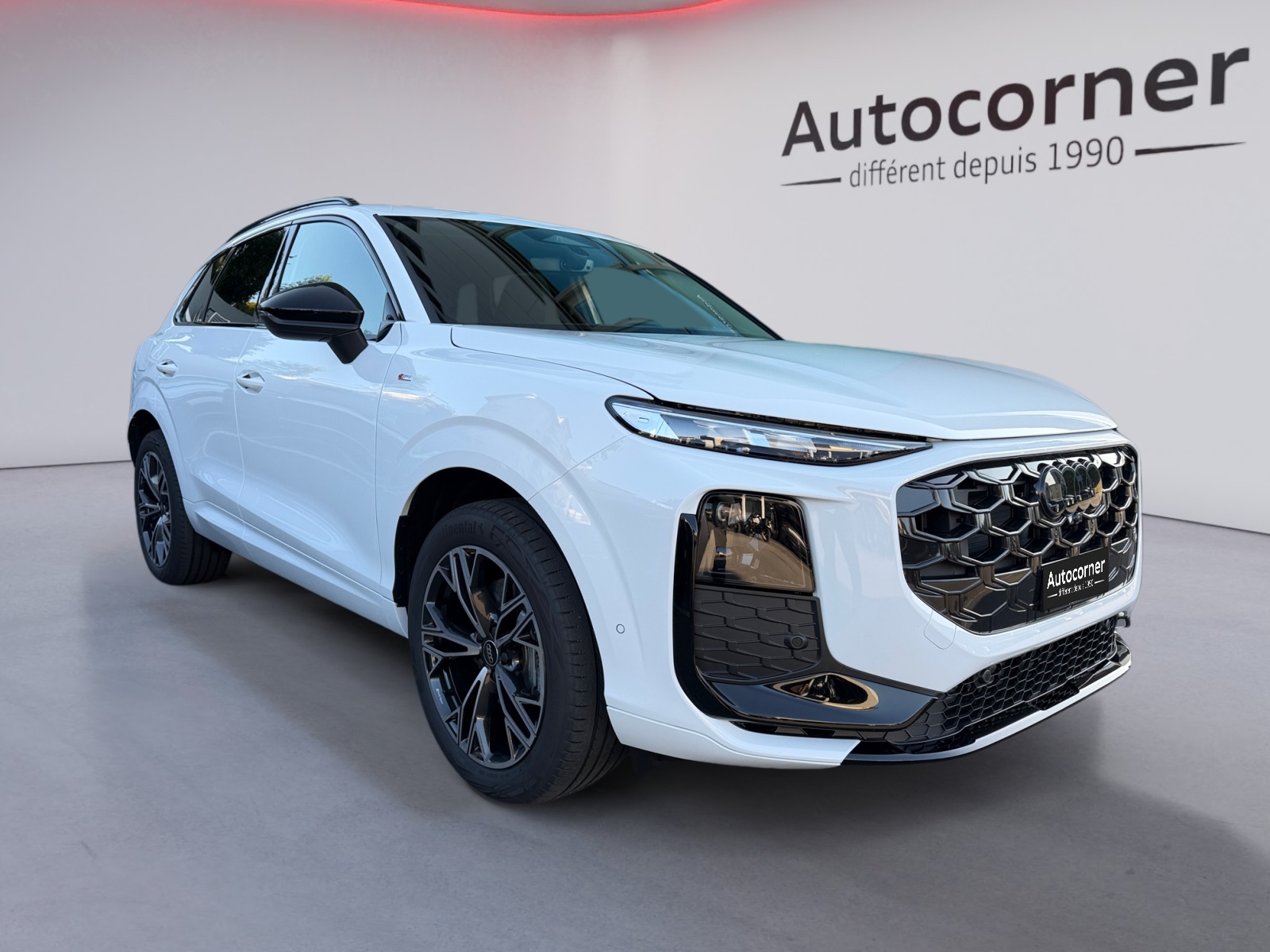 AUDI Q3 SUV TFSI quattro 150 kW S tronic-image-0