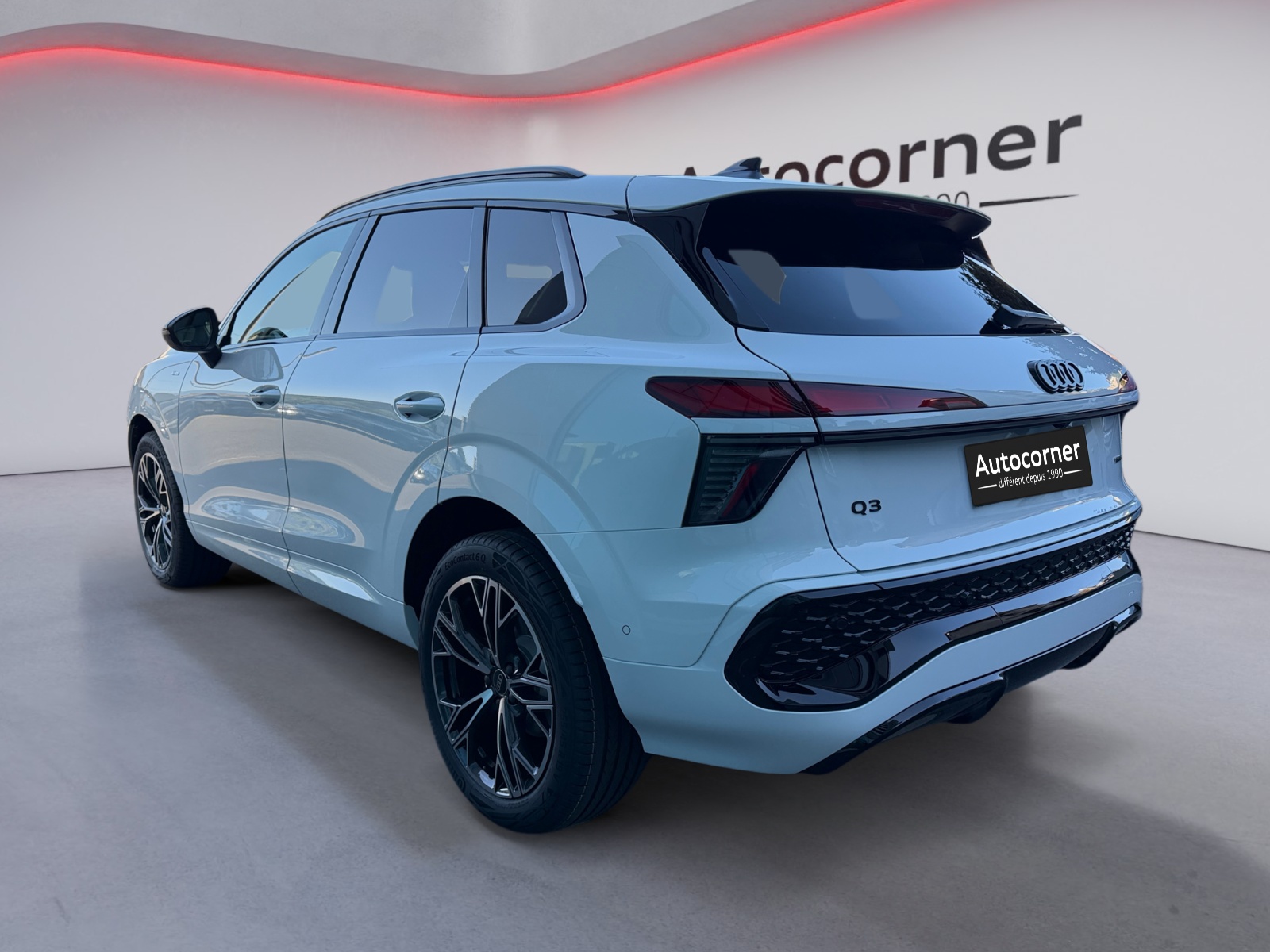 AUDI Q3 SUV TFSI quattro 150 kW S tronic-image-2