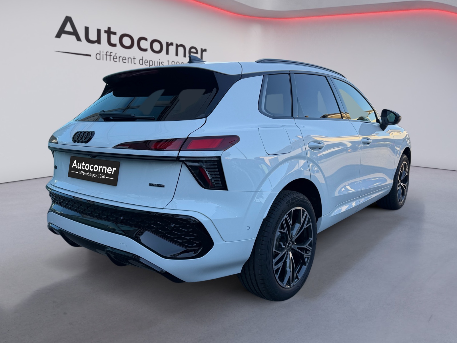 AUDI Q3 SUV TFSI quattro 150 kW S tronic-image-4