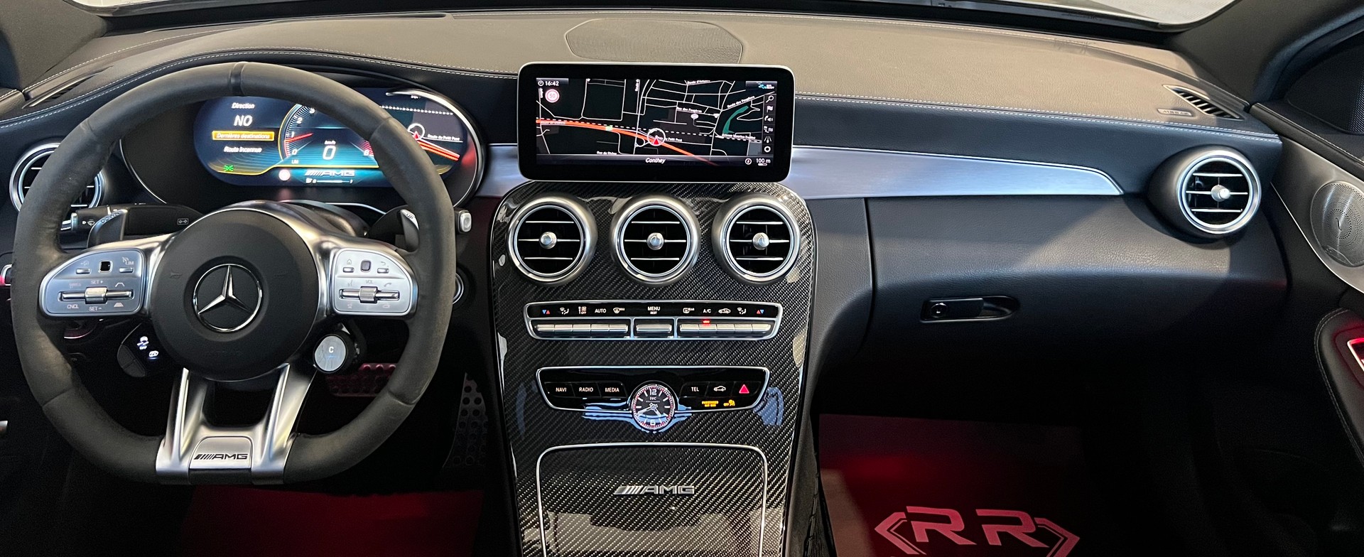 MERCEDES-BENZ C 63 S AMG Speedshift-image-8