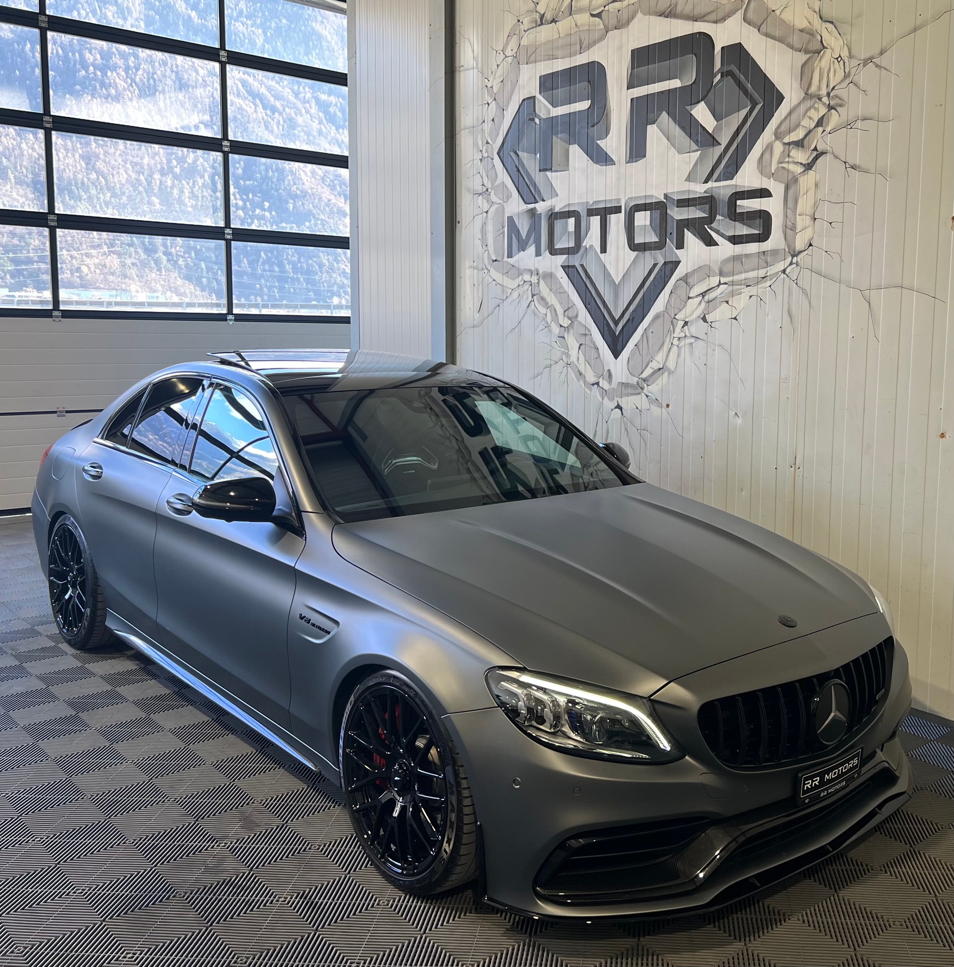 MERCEDES-BENZ C 63 S AMG Speedshift-image-5