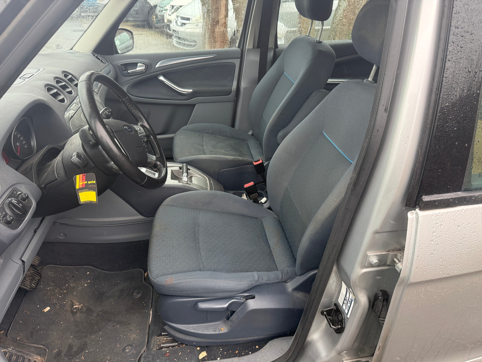 FORD Galaxy 2.3i Ghia Automatic-image-9