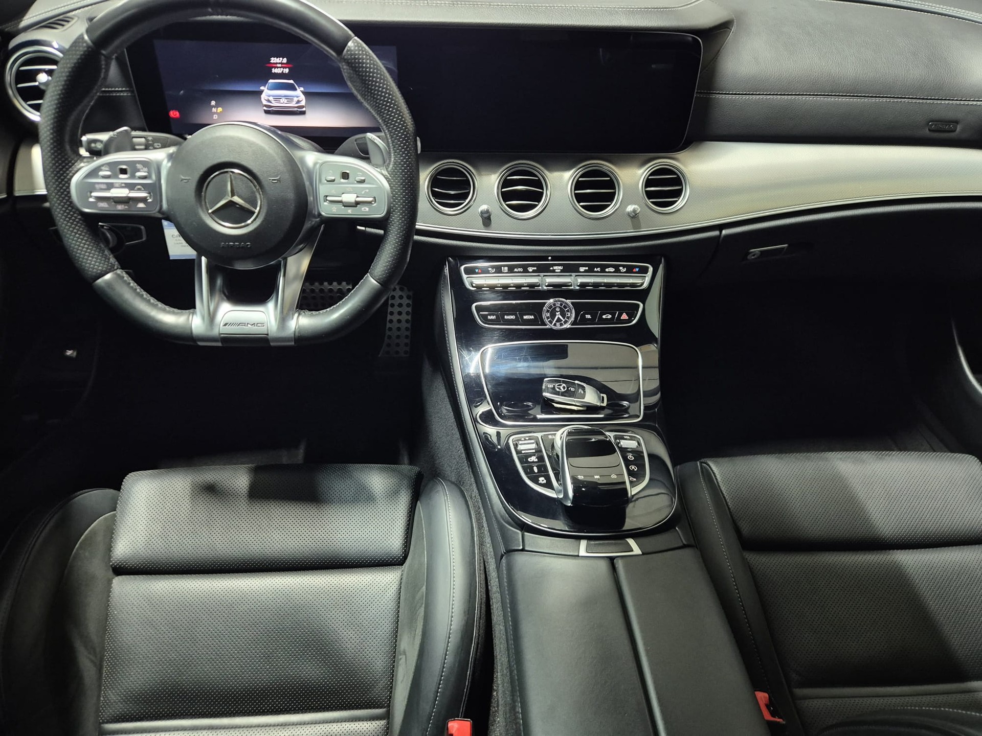 MERCEDES-BENZ E 53 AMG 4Matic 9G-Tronic-image-7