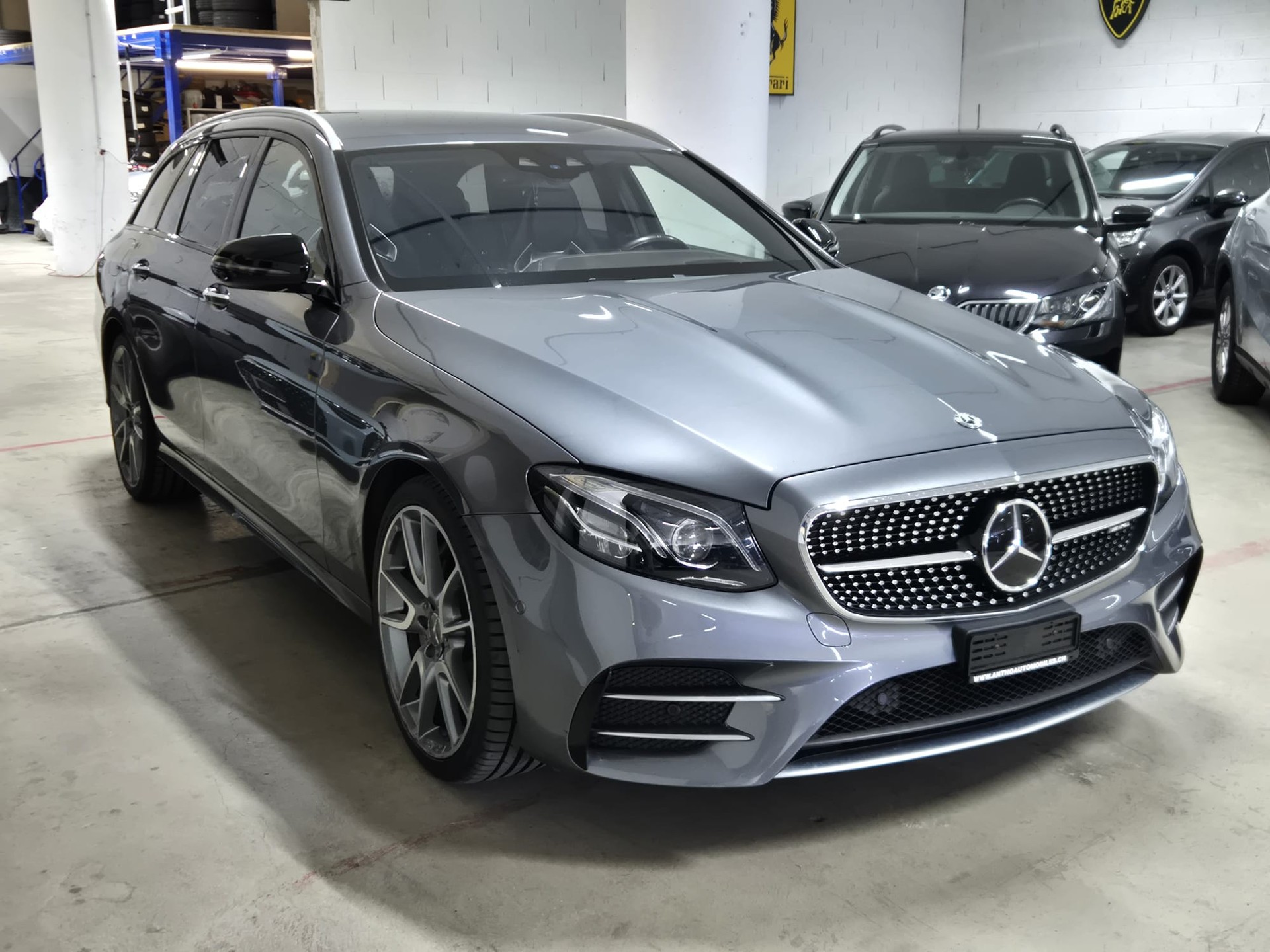 MERCEDES-BENZ E 53 AMG 4Matic 9G-Tronic-image-2