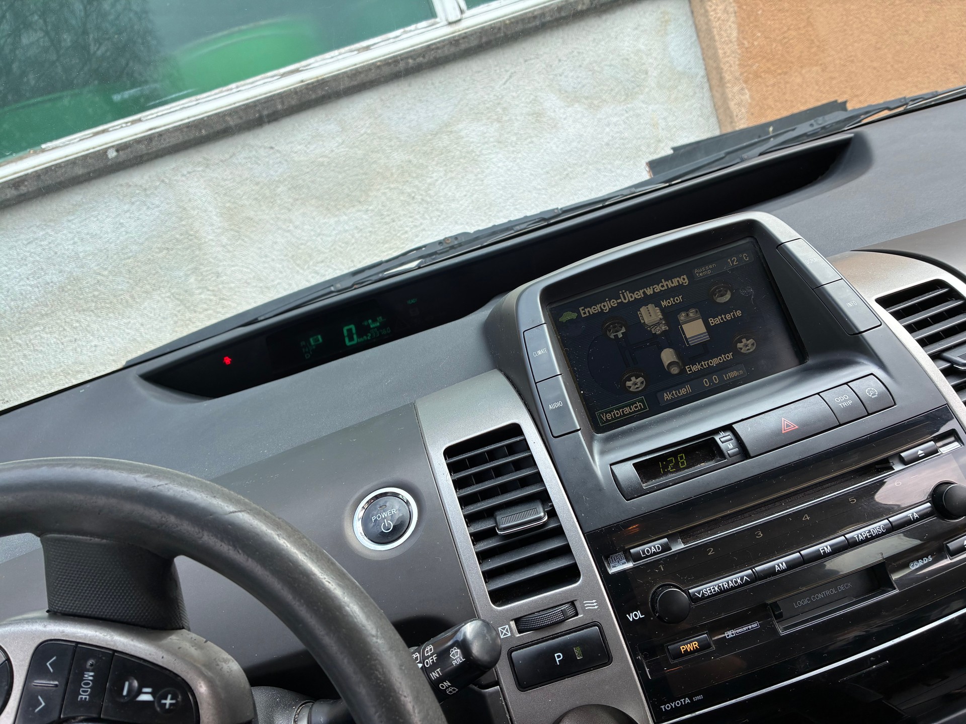TOYOTA Prius 1.5 16V Hybrid-image-9