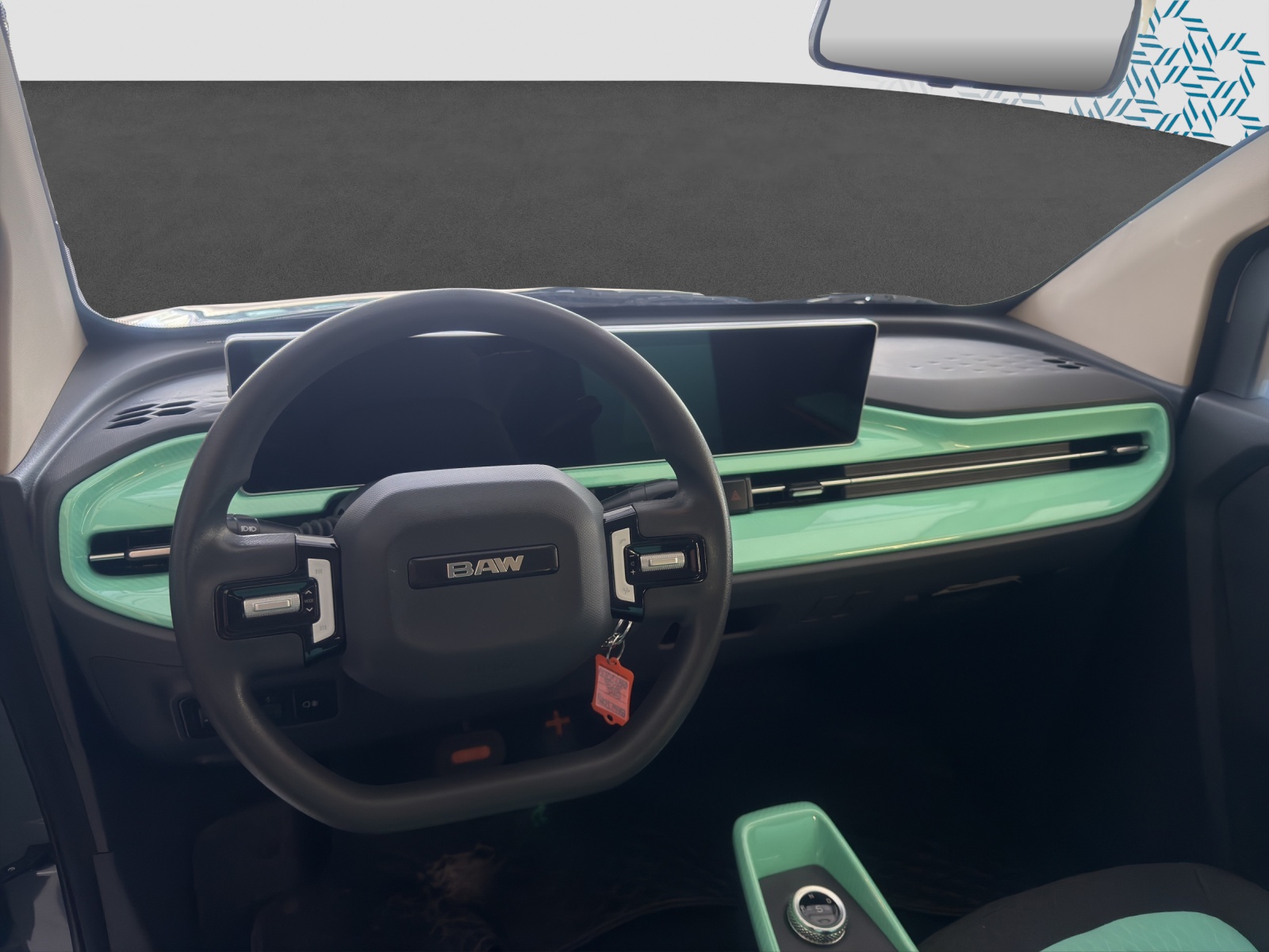 BAW Pony Electric-image-8