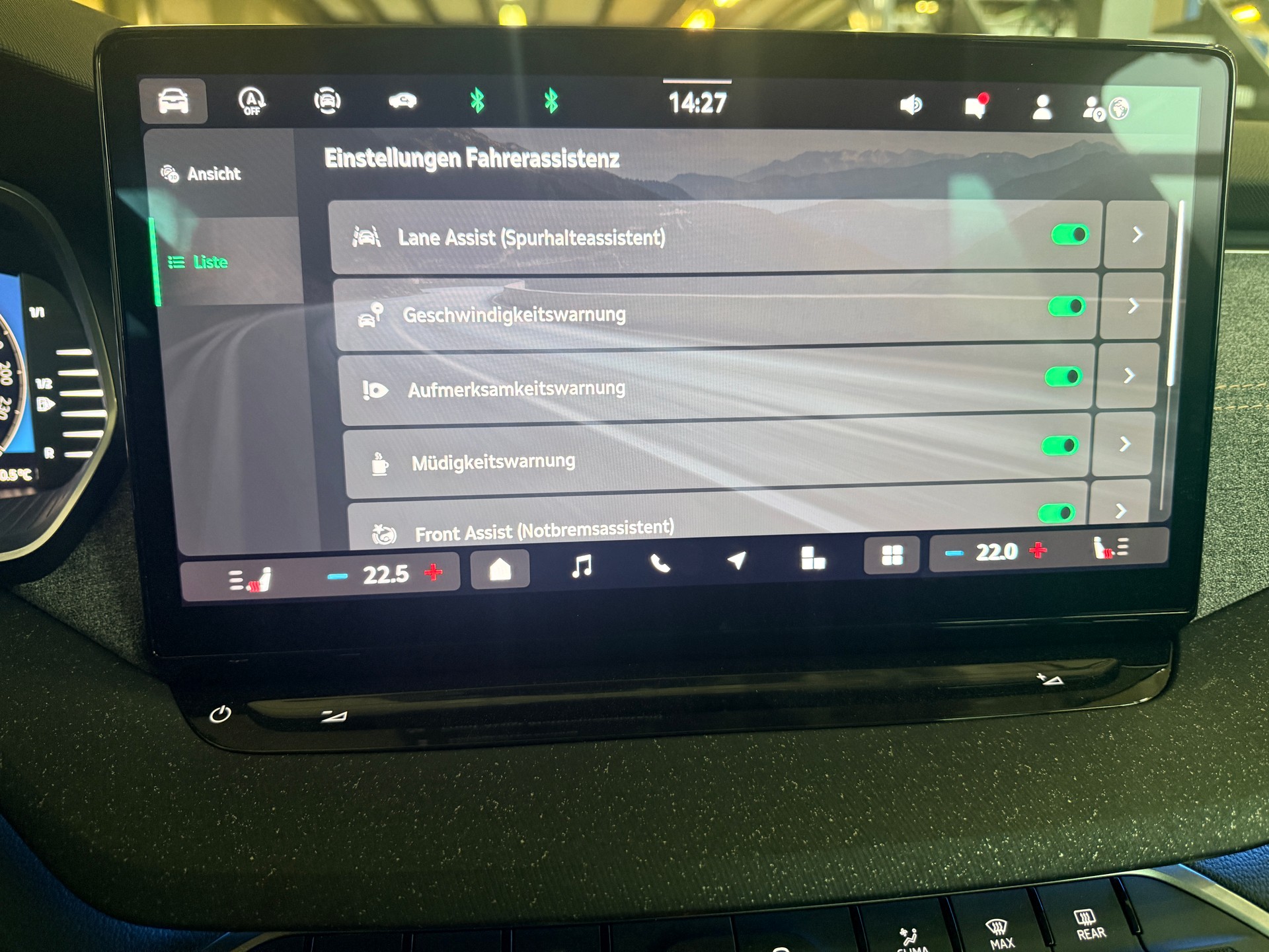 SKODA Octavia Combi 2.0 TDI DSG Selection AHK 1.6 To.-image-7