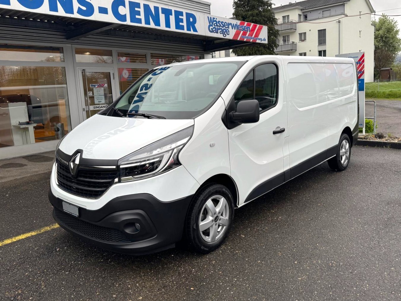 RENAULT Trafic Ene dCi120 2.0 Bus L2H1 *1550 KG Nutzlast*-image-0