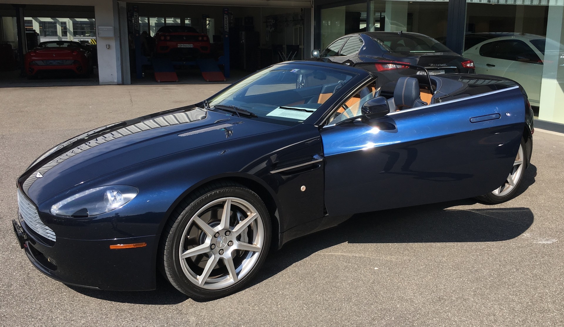ASTON MARTIN V8 Vantage 4.3 Sportshift-image-0