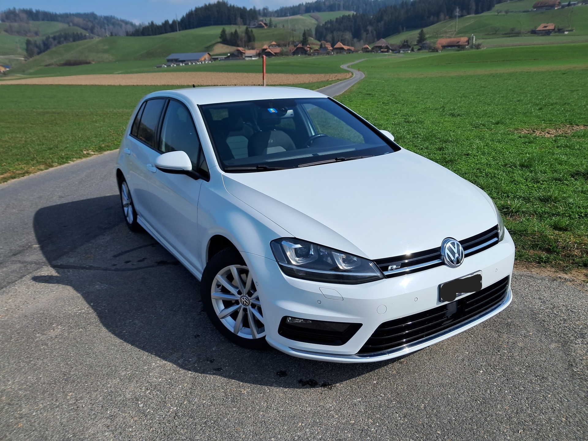 VW Golf 1.4 TSI Allstar R-Line-image-1
