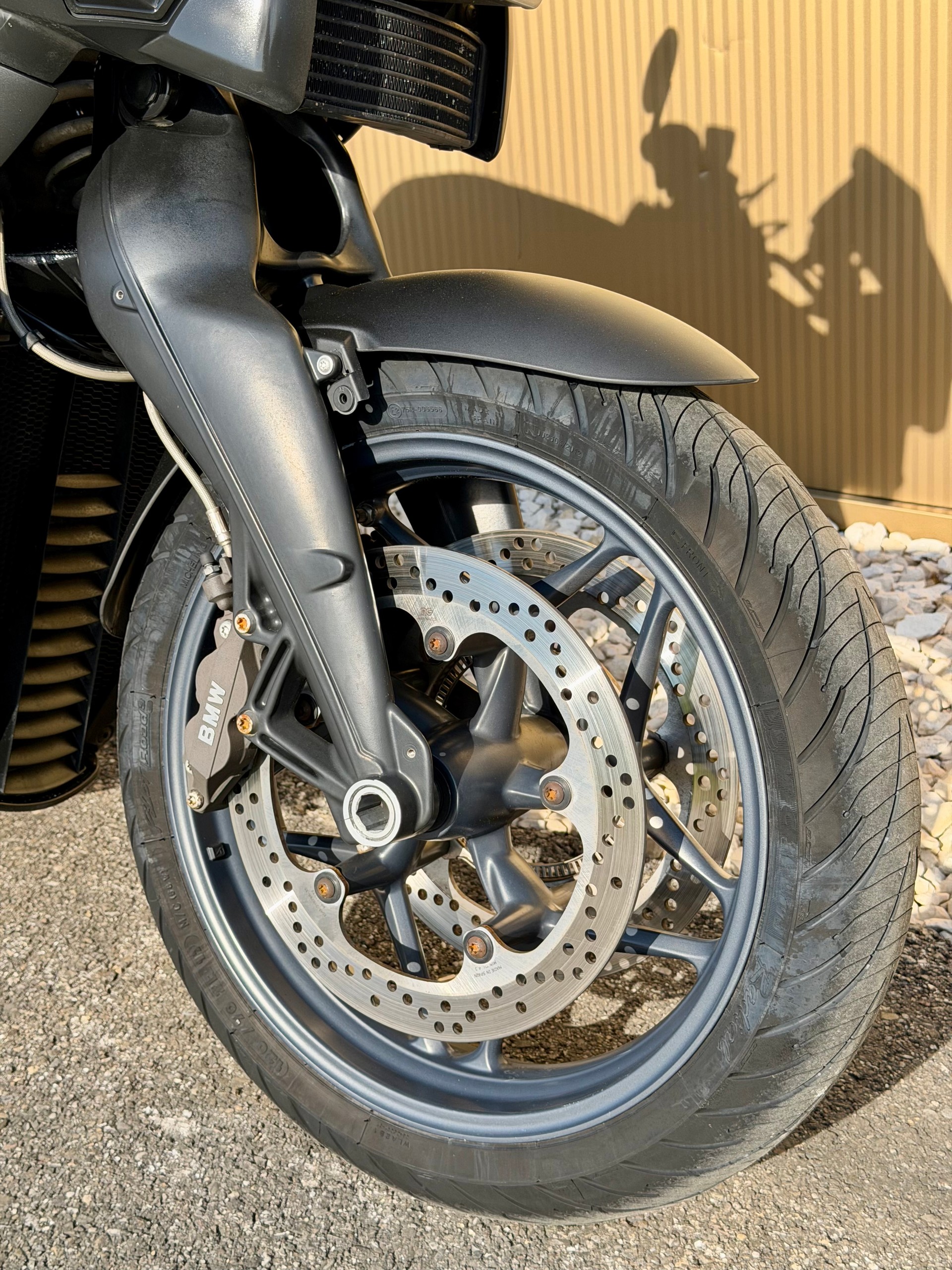 BMW K 1200 R-showroom-element-1
