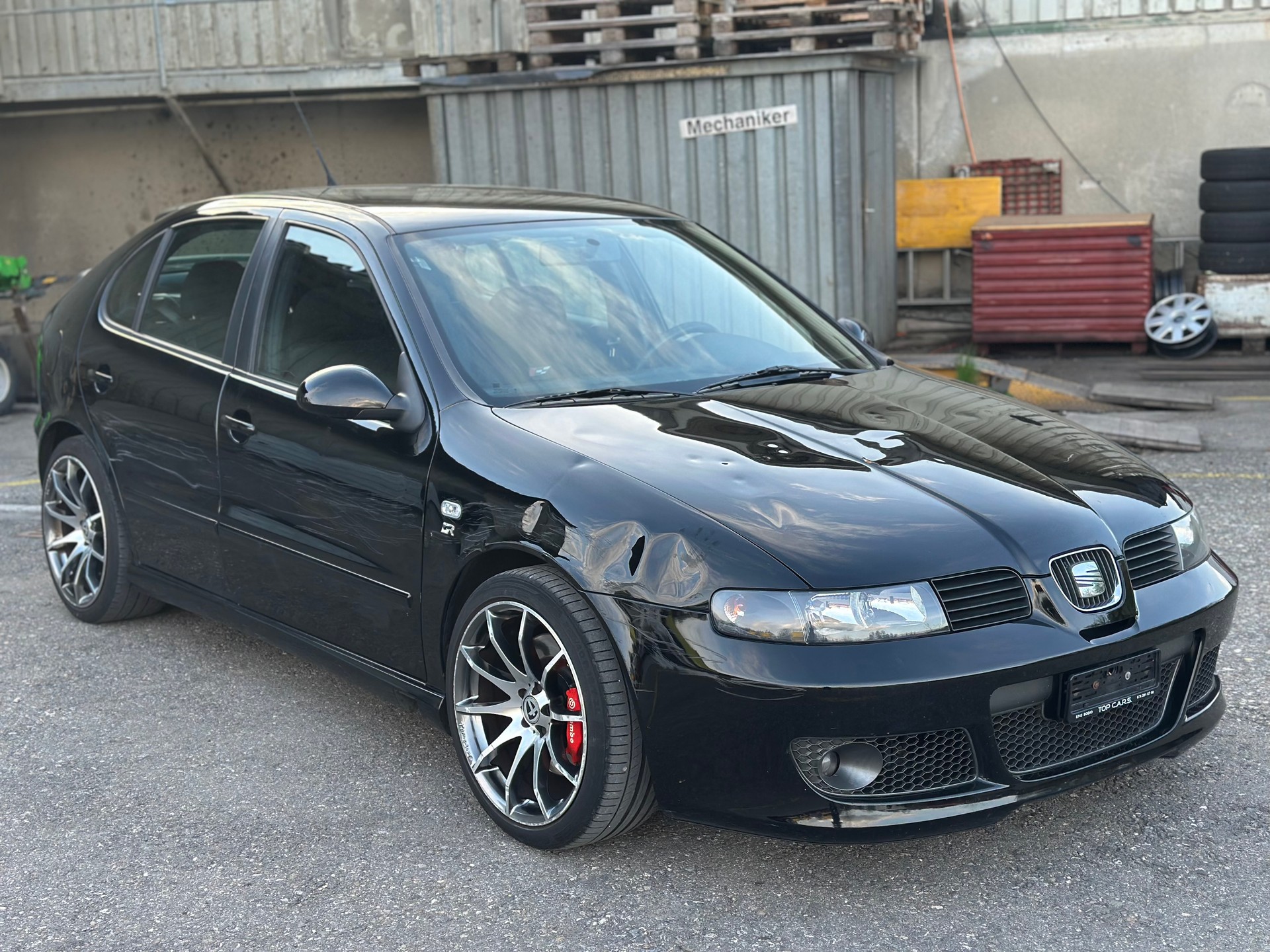 SEAT Leon 1.8 T Cupra R-image-0