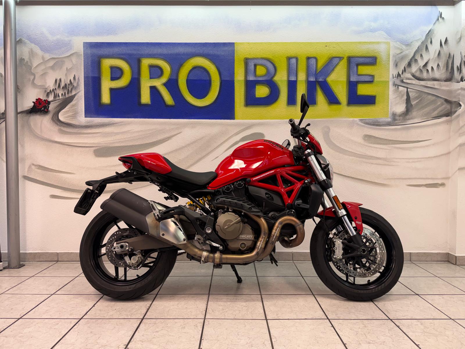 DUCATI Monster 821-showroom-element-1