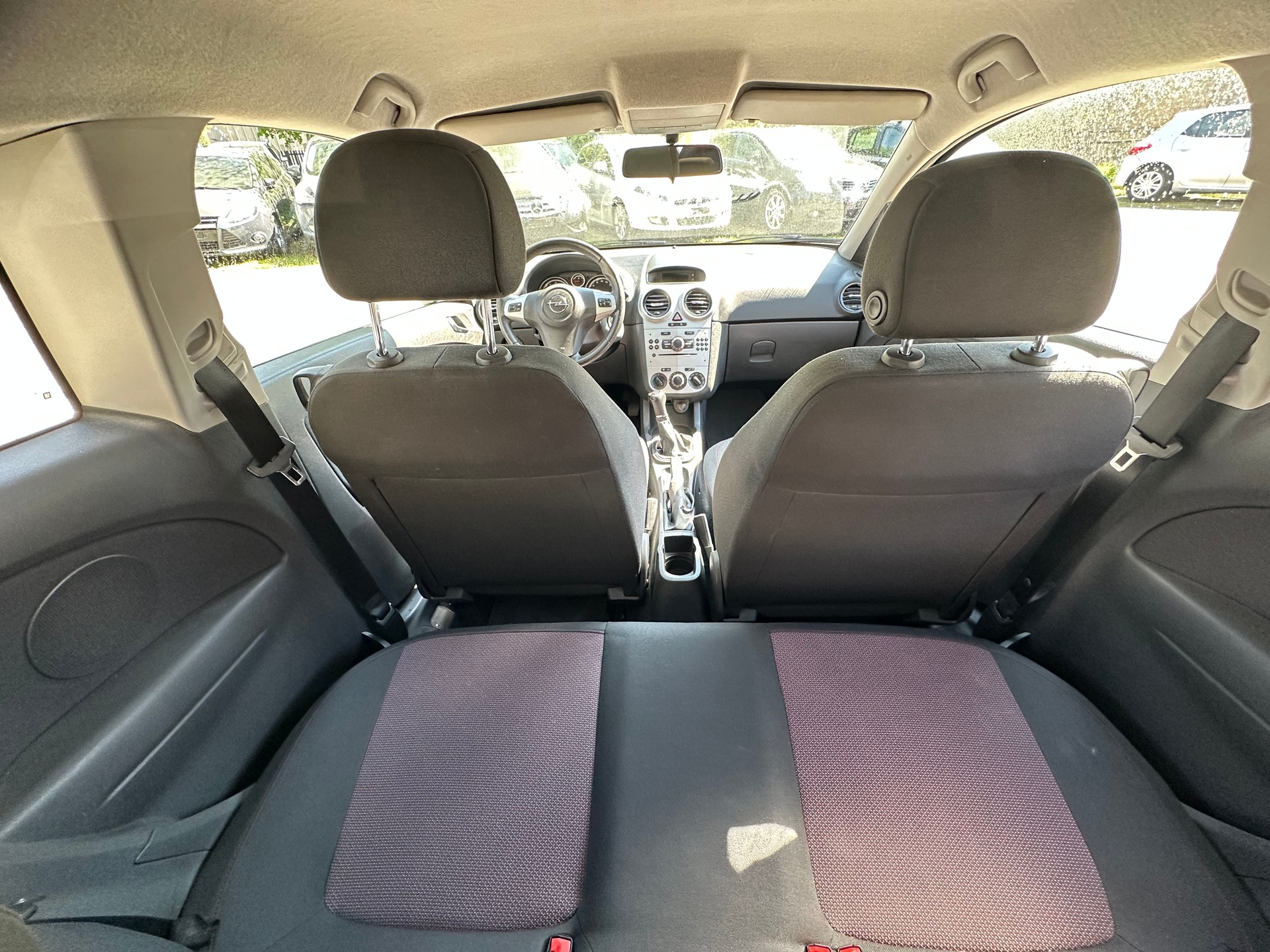 OPEL Corsa 1.4 TP Enjoy-image-6