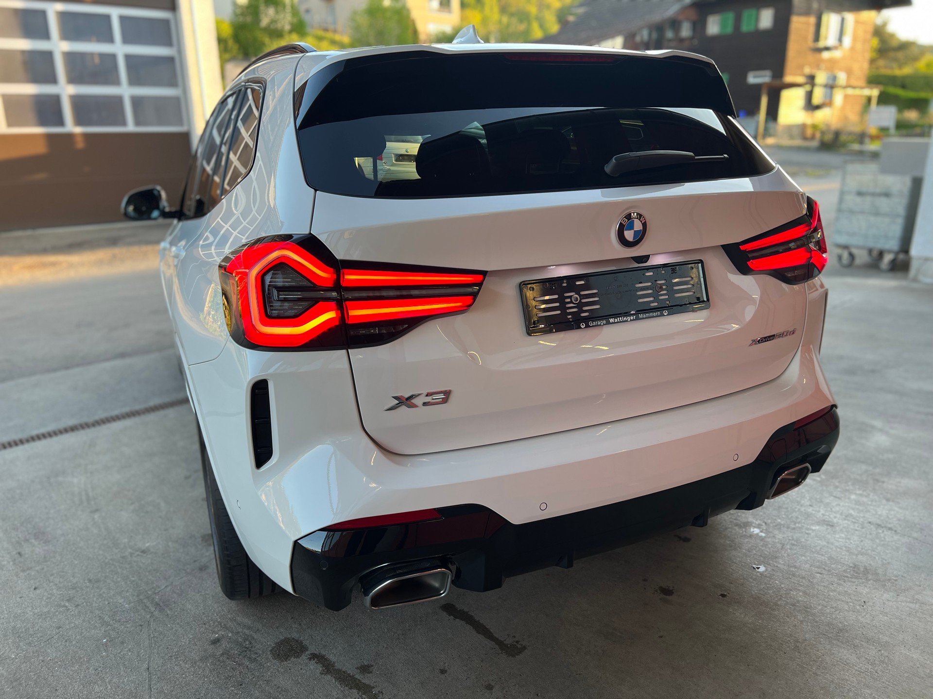 BMW X3 xDrive 48V 20d M Sport / Facelift / M-Paket-showroom-element-3