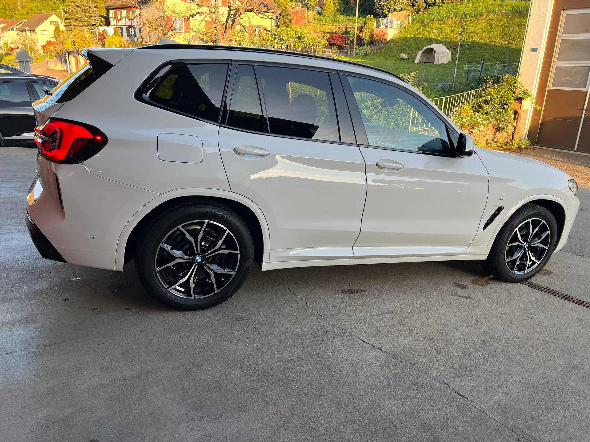 BMW X3 xDrive 48V 20d M Sport / Facelift / M-Paket-image-4