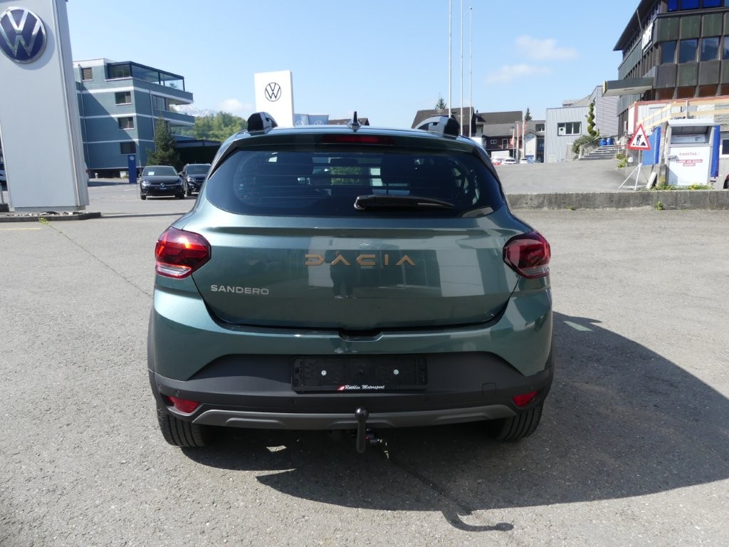 DACIA Sandero Stepway TCe 90 Extreme+ CVT-image-2