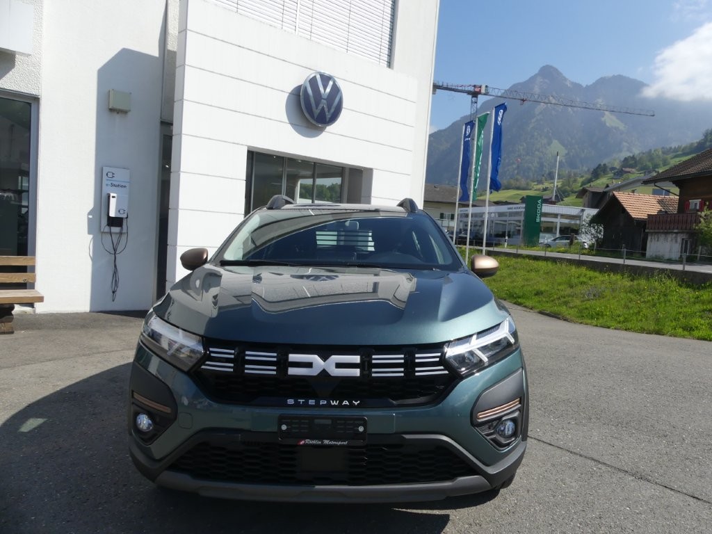 DACIA Sandero Stepway TCe 90 Extreme+ CVT-image-5